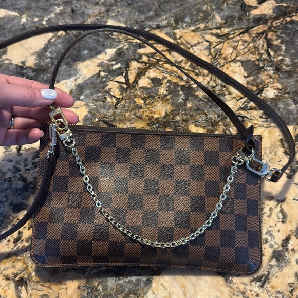 Authentic Louis Vuitton Pouch - Picture 15 of 16